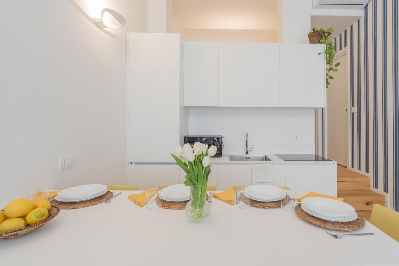 A Step From The Lake Apartment By Rent All Como Exterior photo